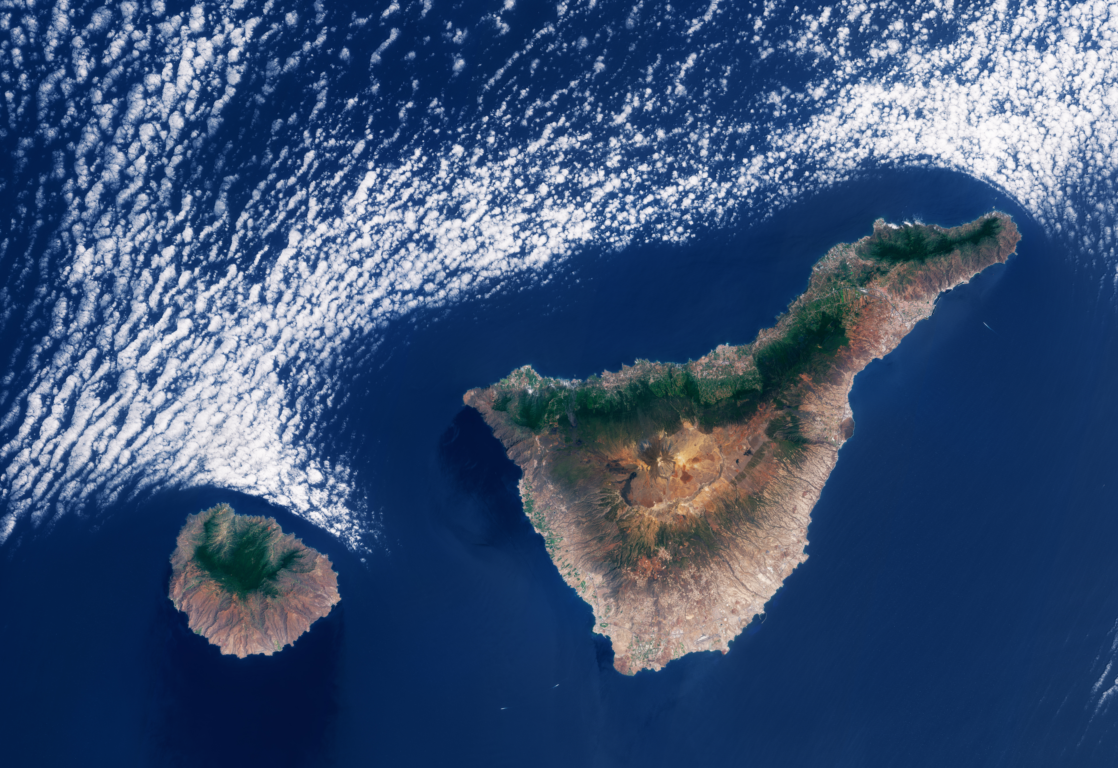 Cloud patterns form above the Canary Islands